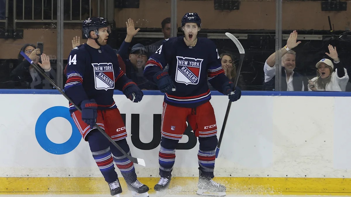 Rangers get four-goal swing late in second, beat Canucks 6-2 in first game since Shesterkin injury