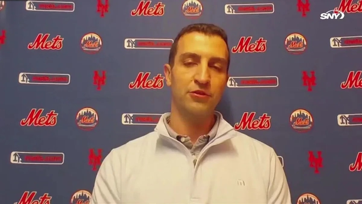 Mets expected to call up six players after trading away a large share of their major-league roster