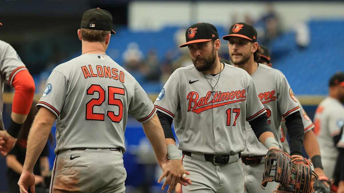 American League wild-card picture tightens into a late-season tangle, setting up a chaotic playoff scramble