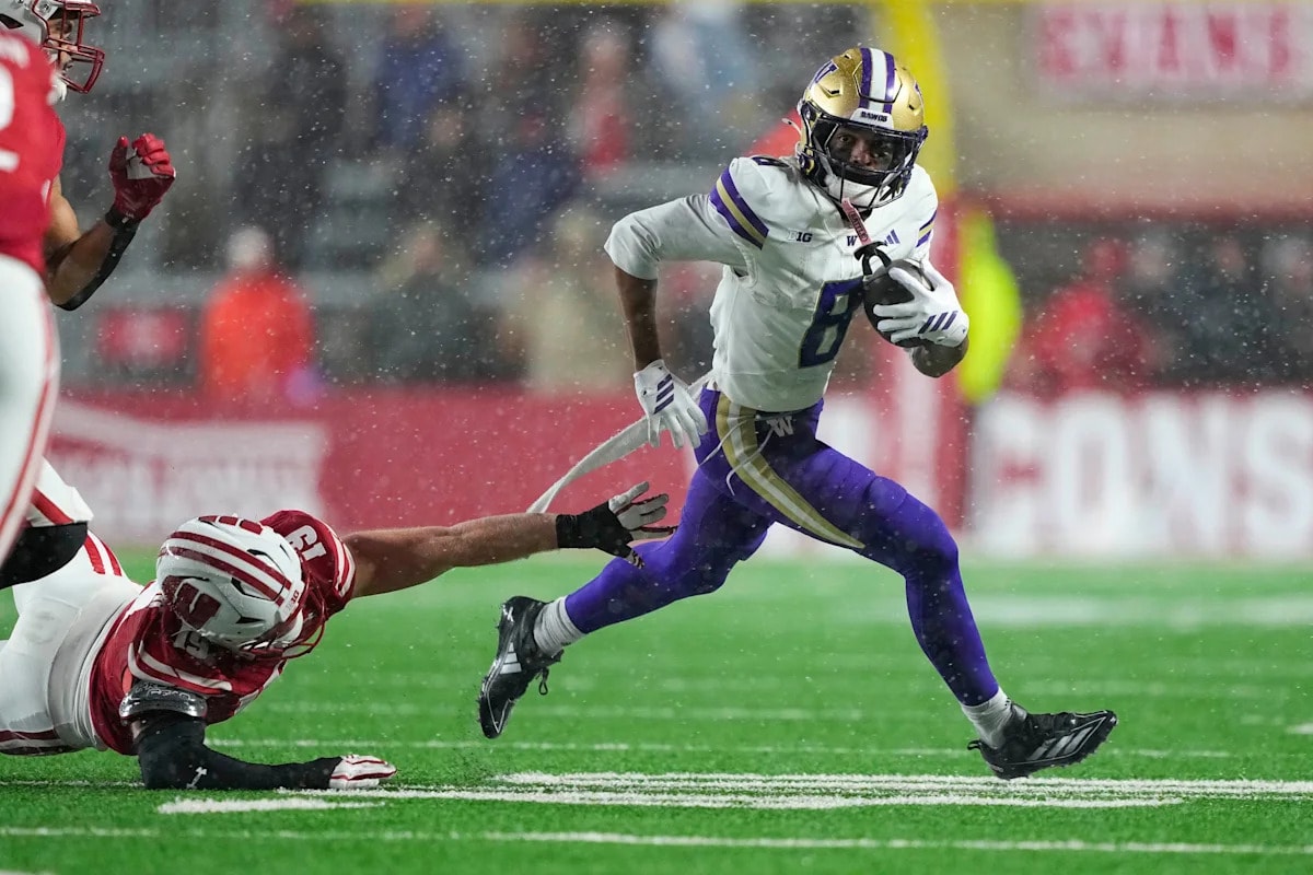 Chris Lawson, a sophomore wide receiver, is emerging as a trust-and-utility option for Washington’s offense entering 2026 camp