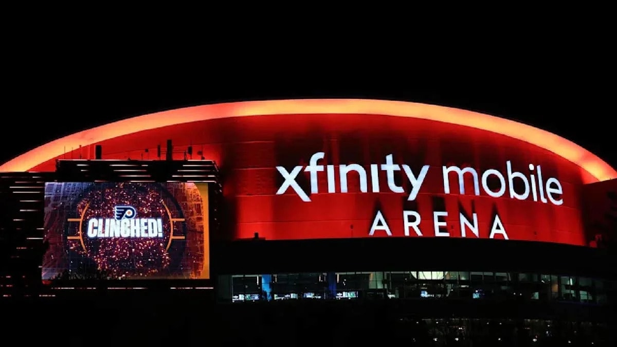 UFC 330 returns to Philadelphia after seven-year absence, setting event benchmarks at Xfinity Mobile Arena
