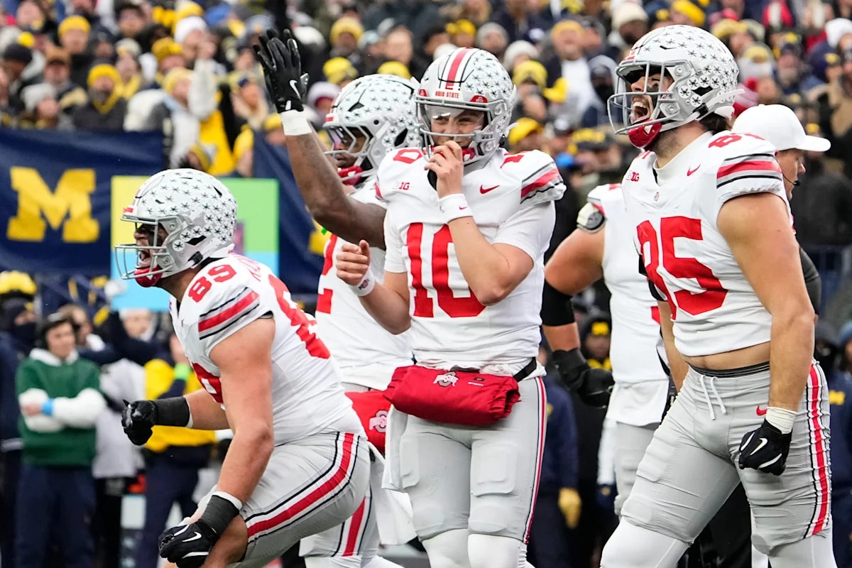 Big Ten season preview centers on quarterbacks who must take the next step in 2026