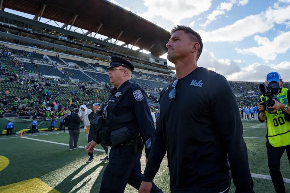 Big Ten Week 6 power rankings flip the script, with UCLA rising and Oregon falling