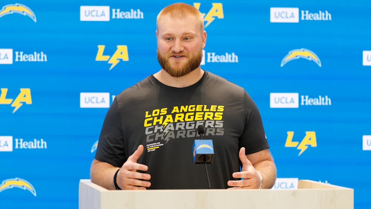 Chargers place center Tyler Biadasz on season-ending injured reserve