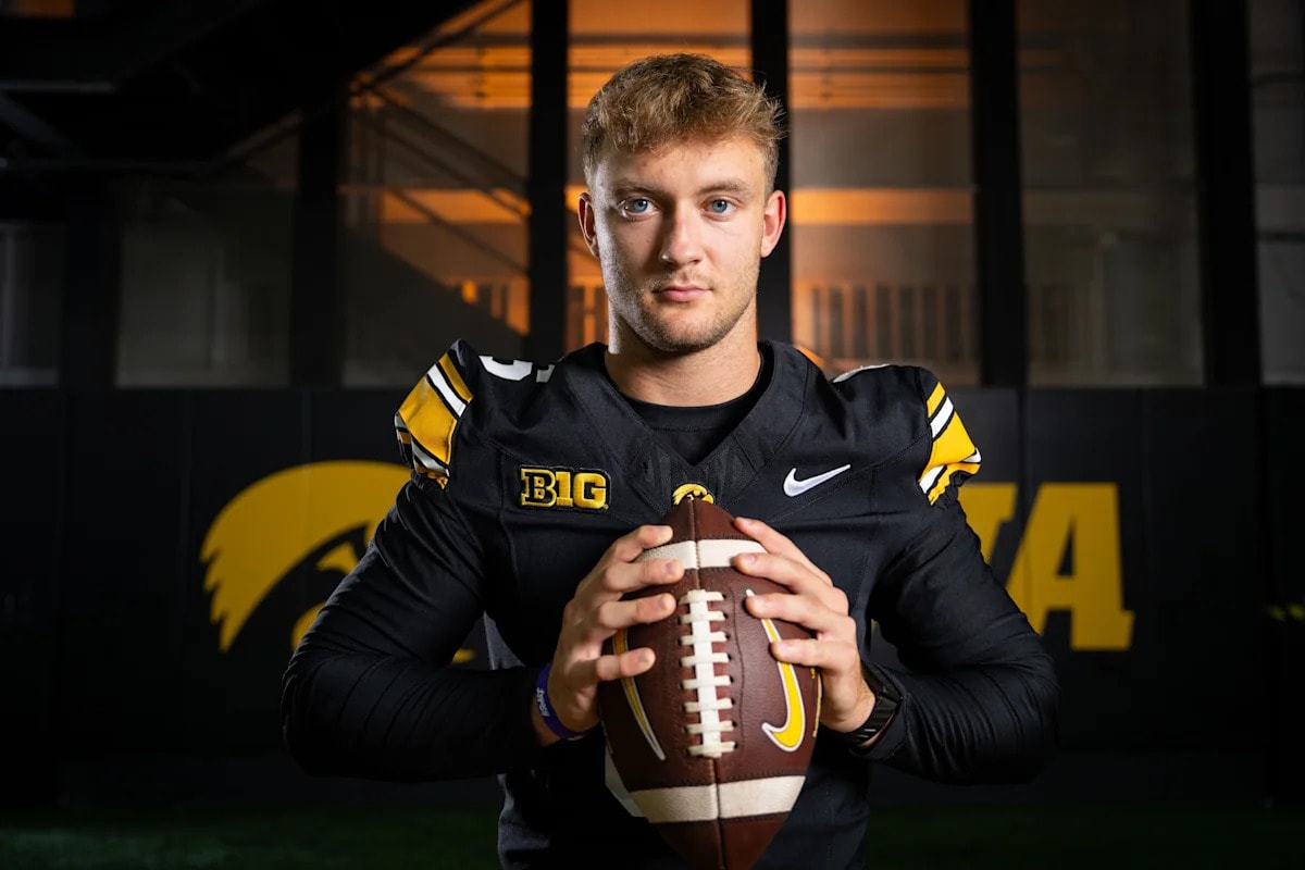 Iowa defensive back Zach Lutmer lands on Chuck Bednarik Award preseason watch list