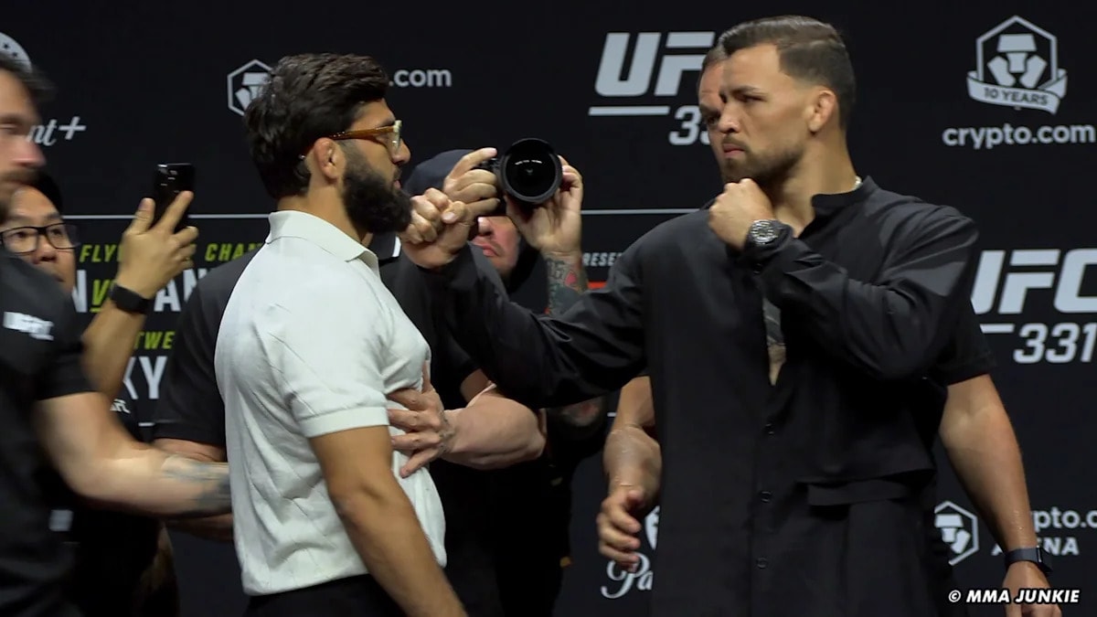 Mauricio Ruffy says UFC deal puts title-shot path on the line if he beats Arman Tsarukyan at UFC 331