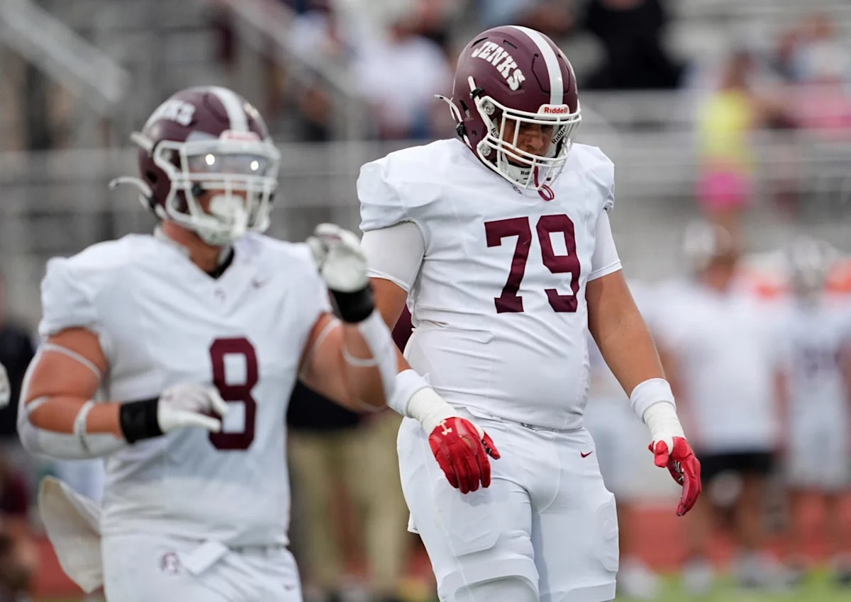Oklahoma State reels in in-state prize with Jenks OL Odaefe Oruru flip from Arkansas