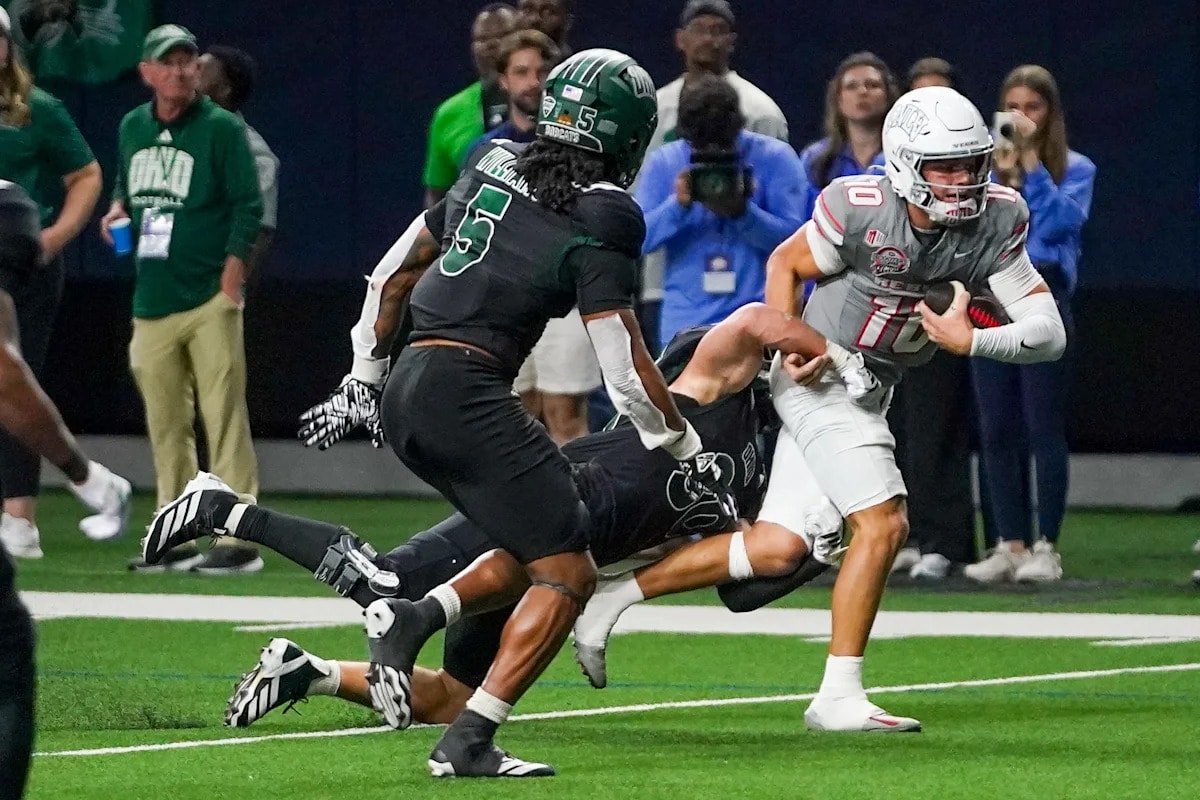 Anthony Colandrea brings a run-capable style to Nebraska’s quarterback room for 2026