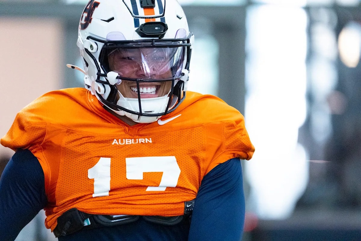 Auburn QB Byrum Brown earns Manning Award preseason watchlist spot