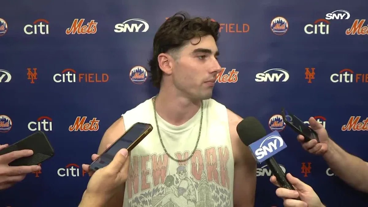 Brewers intentionally walk Mets rookie Carson Benge in extra innings, a move framed as “respect” in NL Rookie of the Year race