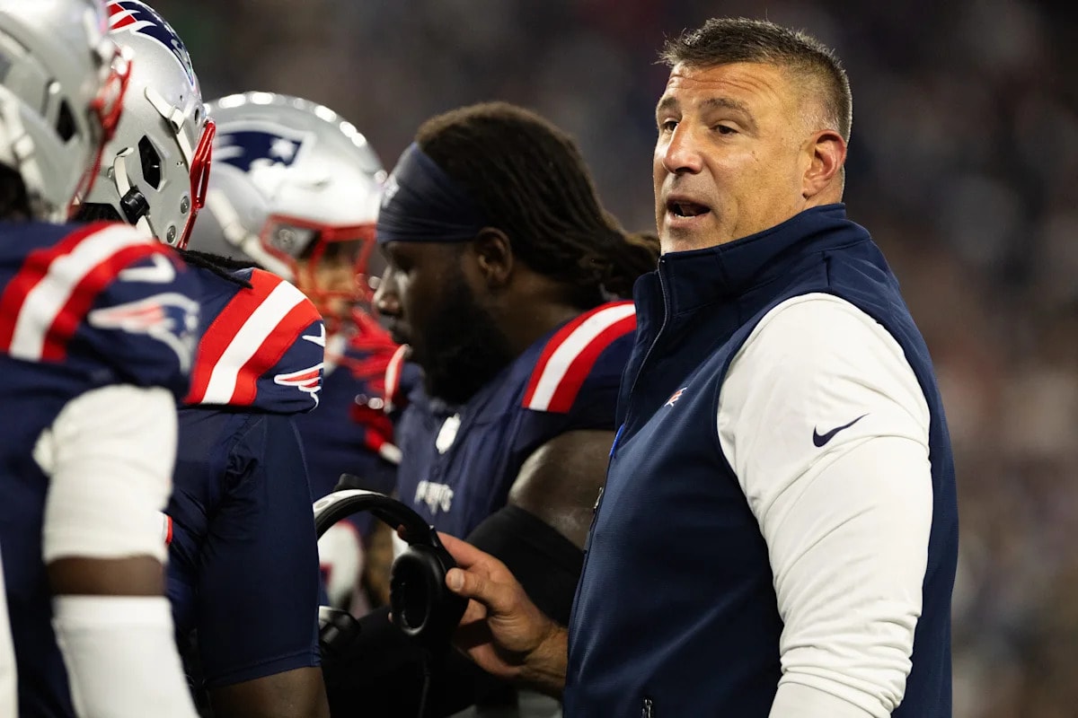 Mike Vrabel offers a cautiously hopeful update on Brenden Schooler and Harold Landry ahead of the next Patriots stretch