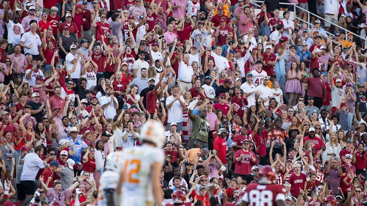 Tennessee’s strong start raises a portal question for Josh Heupel and the Vols