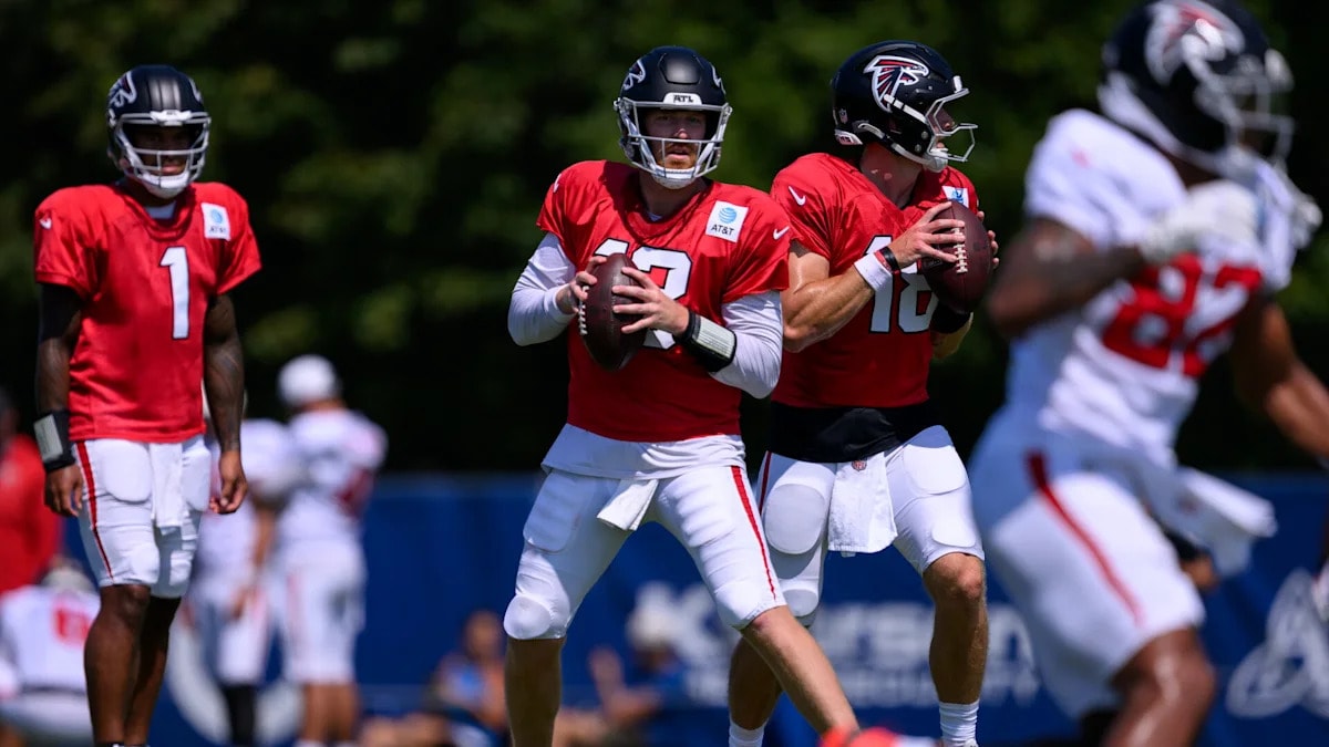 Falcons join the NFL’s four-quarterback club, a roster trend that’s getting more common