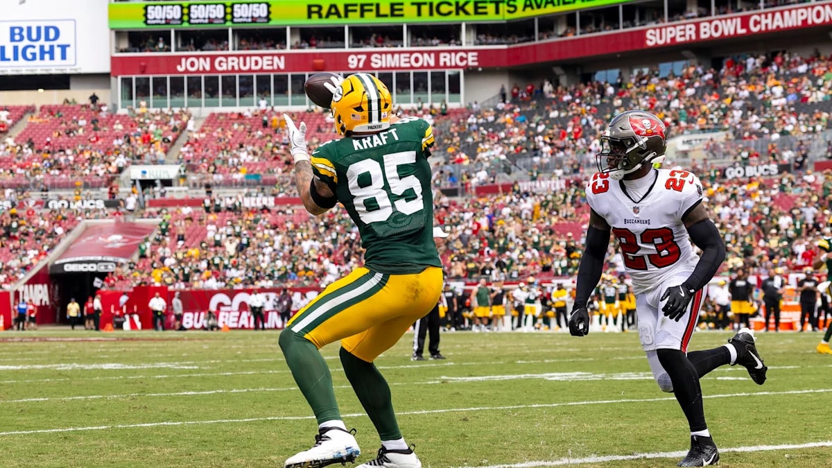 Tucker Kraft addresses the “trying to do too much” after a drop in Packers-Buccaneers game