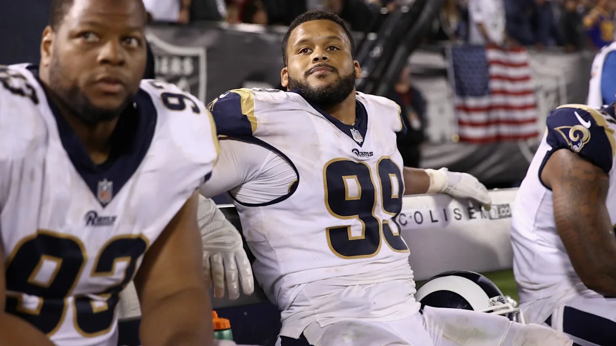 Aaron Donald returns to the Rams, but Week 1 timing is the question