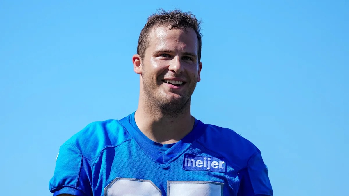 Sam LaPorta returns to Lions practice after brief hip absence