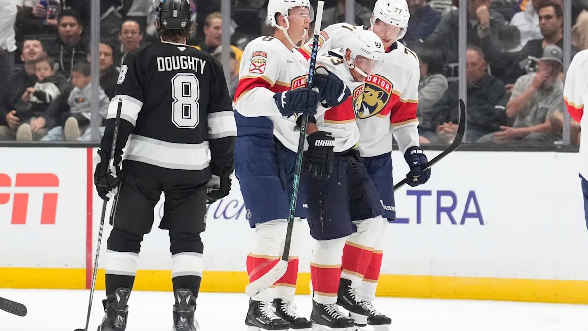 Marchand leaves Panthers-Kings after left leg injury in second period