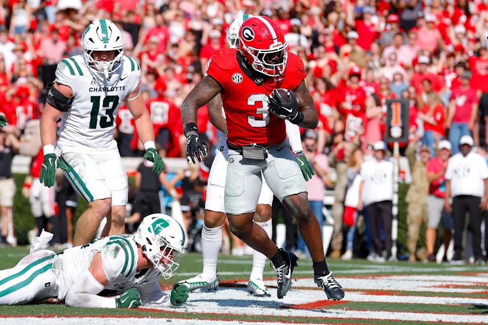 Experts keep Georgia football near the top as 2026 preseason rankings roll in