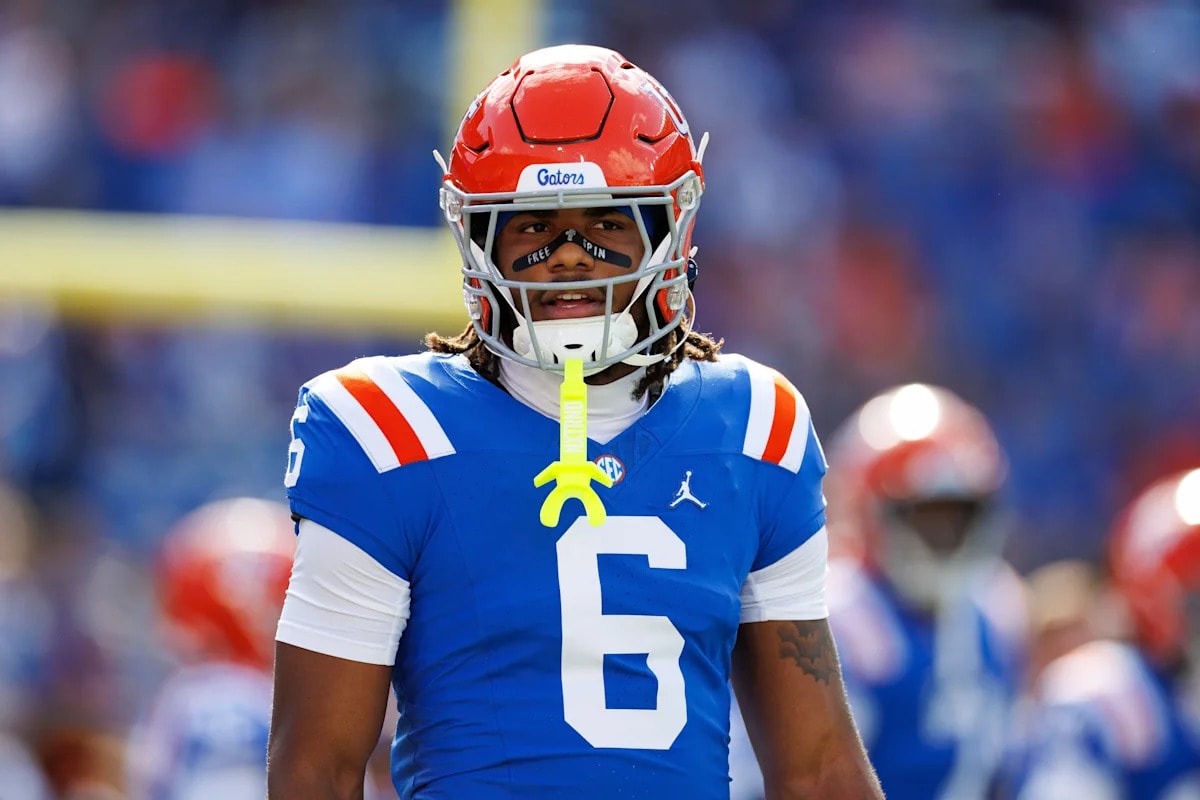 Dallas Wilson and Ben Hanks III earn spots on Shaun Alexander Watch List with Florida