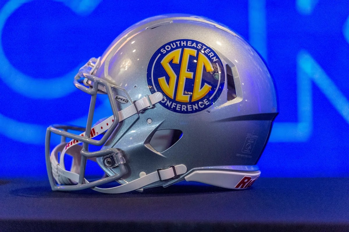 SEC executive leaders warn of eligibility crackdown as NFL players consider college return