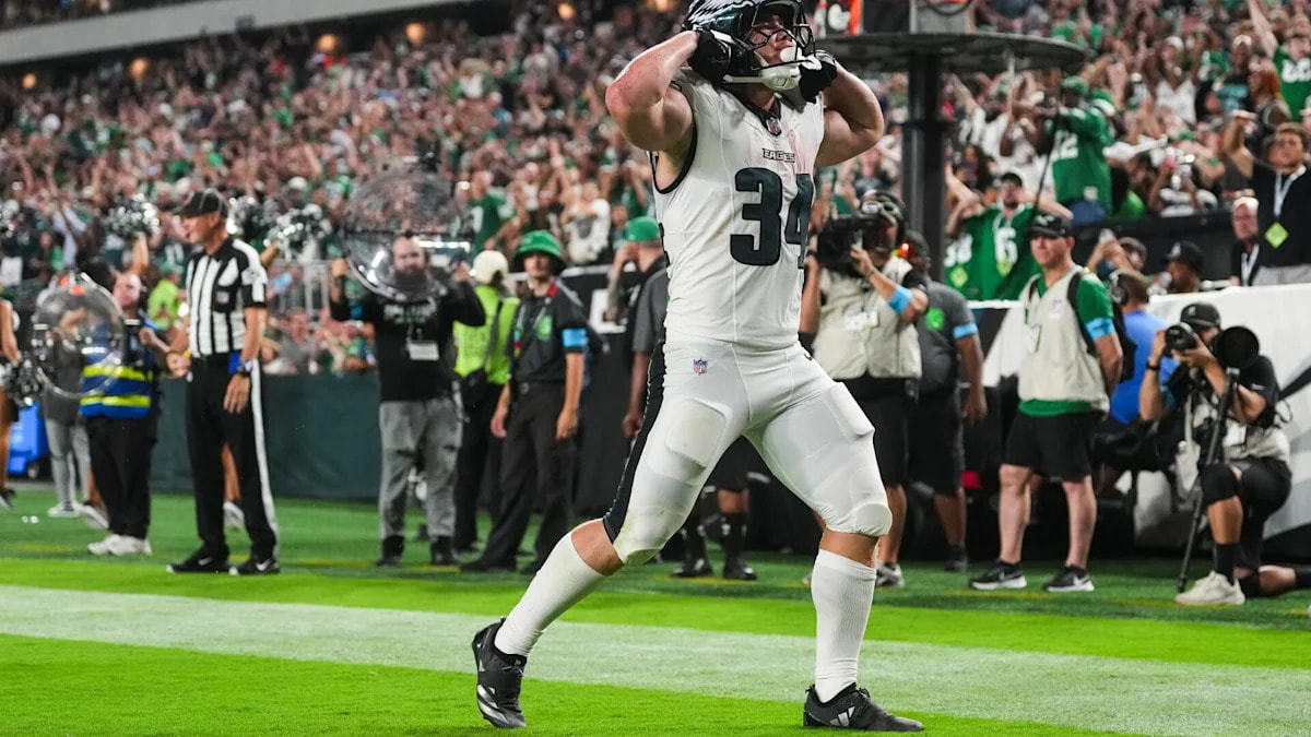 Eagles elevate RB Carson Steele and C Jake Majors to active roster after series of Friday moves
