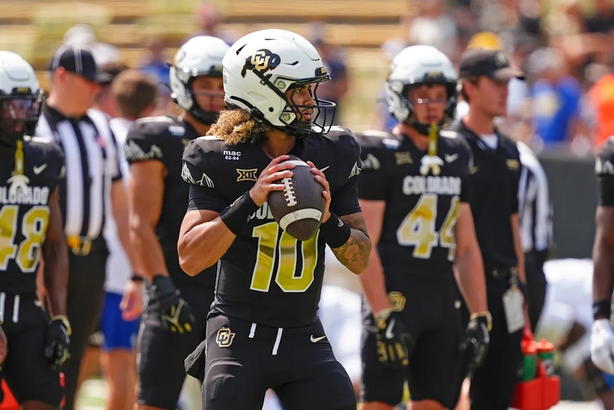 Shaun Alexander Award watch nod adds pressure for Colorado QB Julian Lewis as Week 1 QB1 is set