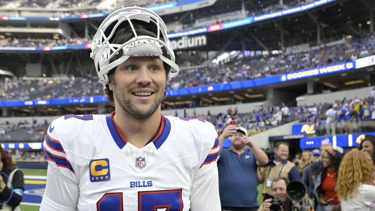 Bills lead Rams 13-7 at halftime behind Josh Allen, who has an interception
