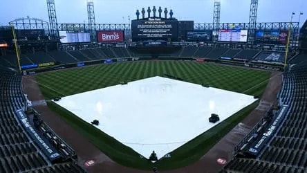 Mets-White Sox opener at Guaranteed Rate Field delayed Friday due to approaching weather