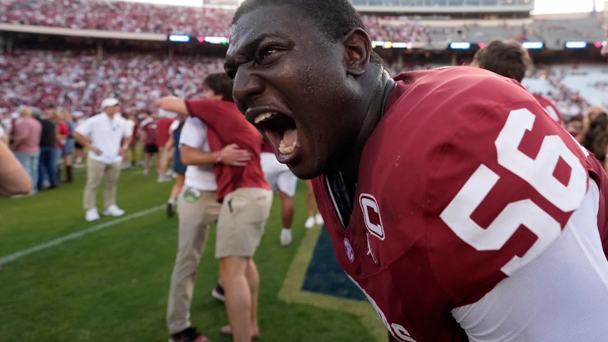 Brent Venables says OU left tackle Michael Fasusi is “just about ready” to return