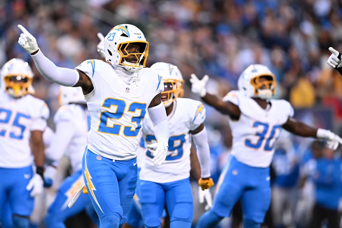 Chargers finalize 53-man roster cutdown, reshaping their 2026 depth chart
