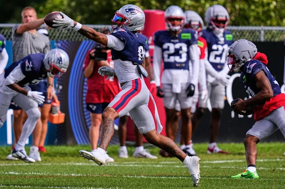 Christian Gonzalez says Patriots extension talks have been “frustrating,” with final preseason ahead