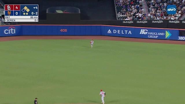 Mets manager Carlos Mendoza cites defensive “messed up” moment as Cardinals’ offense turns into a 7-0 road win