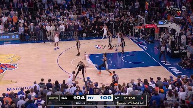 OG Anunoby tip-in late, but Spurs were unraveling before it mattered