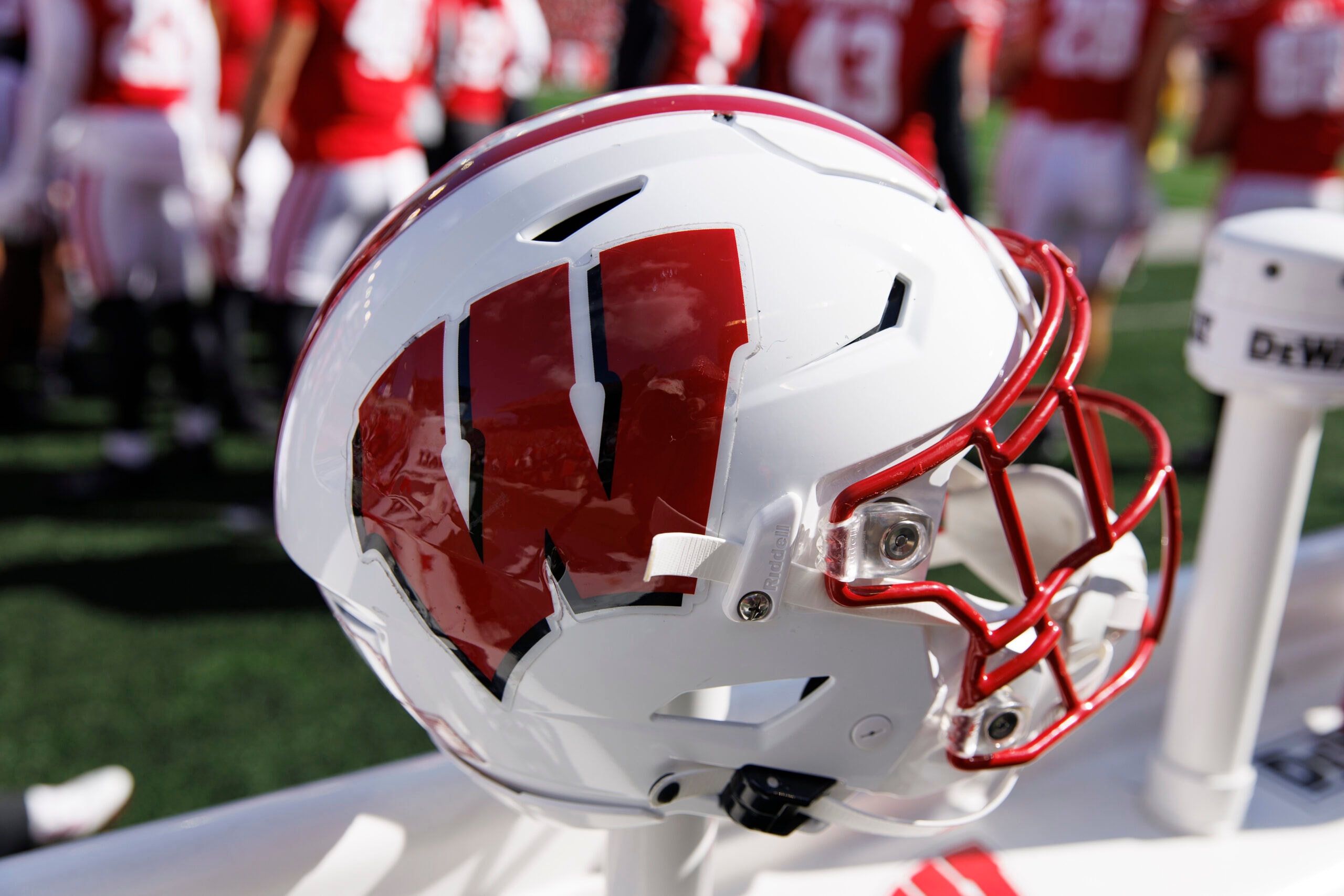 Wisconsin reportedly narrowing search for next athletic director, targeting Texas deputy AD and COO Shawn Eichorst