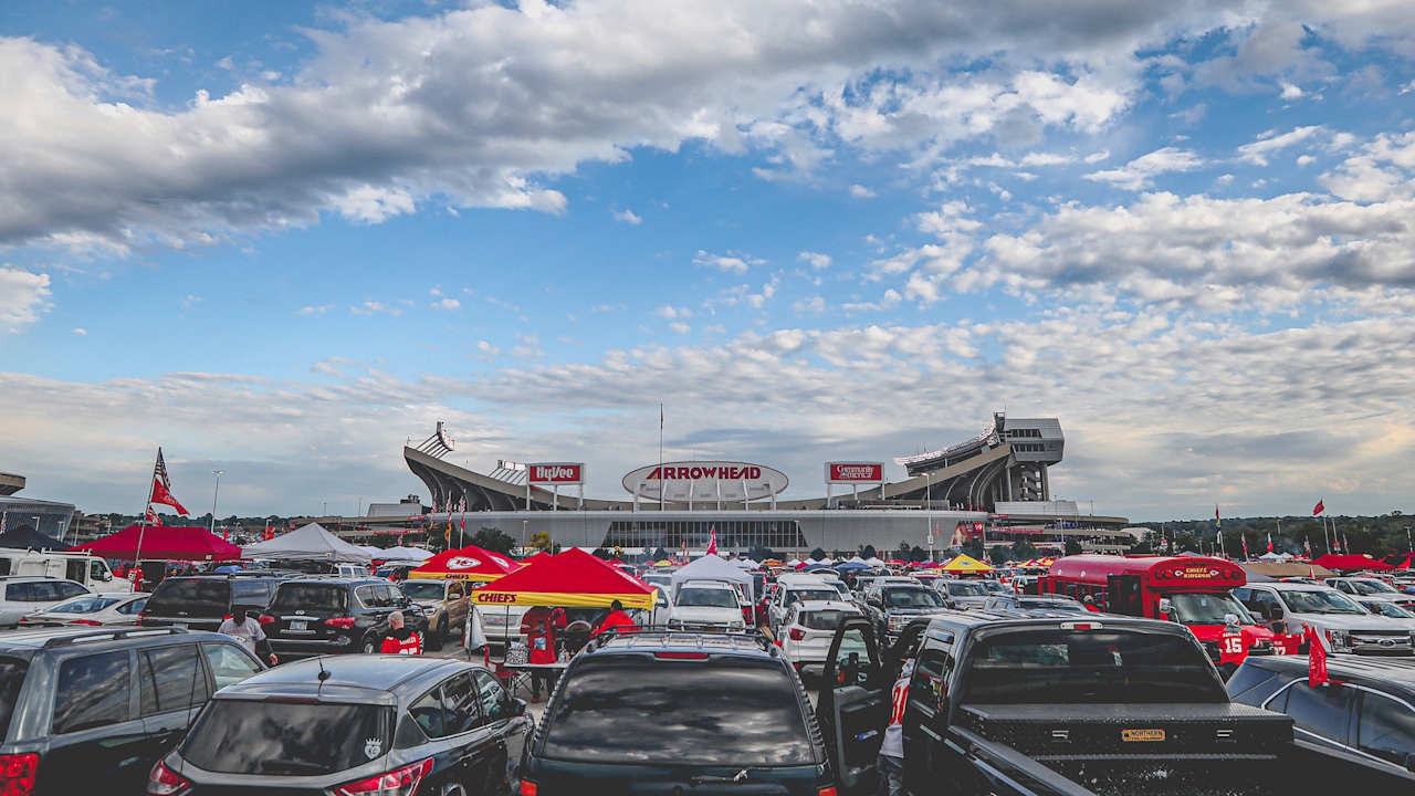 Chiefs-Chargers at Arrowhead: What fans need to know for Sunday’s game (Crucial Catch, gates, parking, and broadcasts)