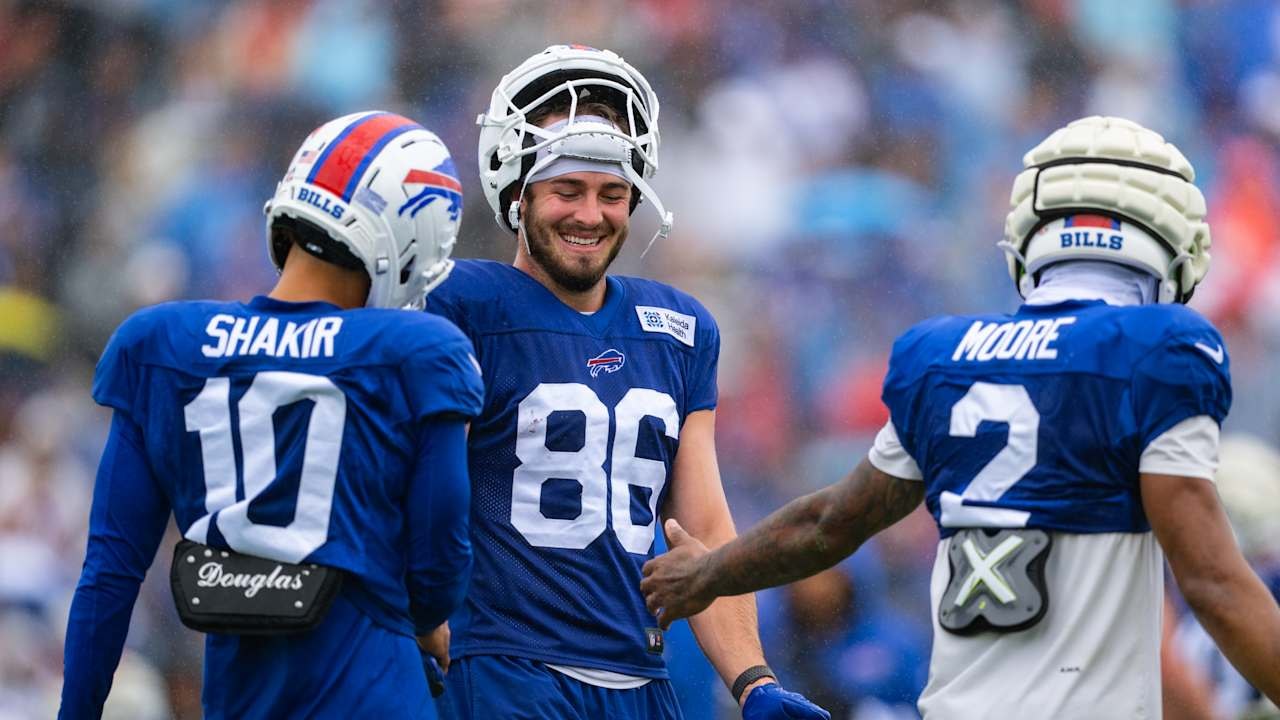 Bills offense responds to rain on Day 4 of Training Camp, with Josh Allen sharp in red-zone looks