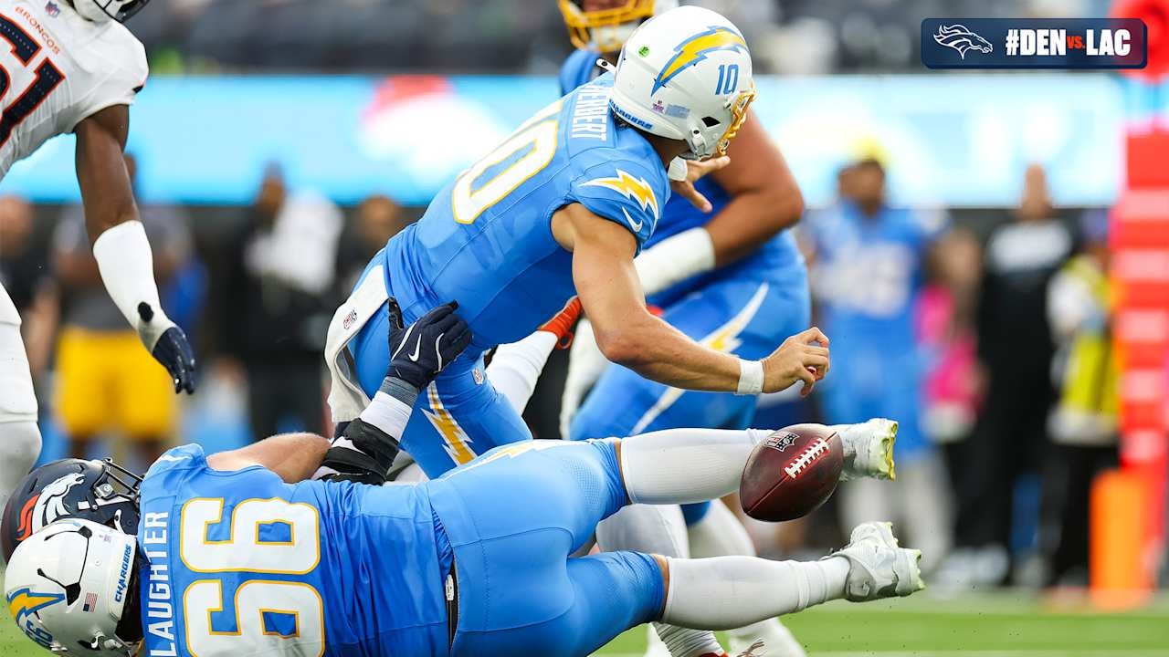 Broncos rally past Chargers, 23-17, in a key divisional win highlighted by five turning points