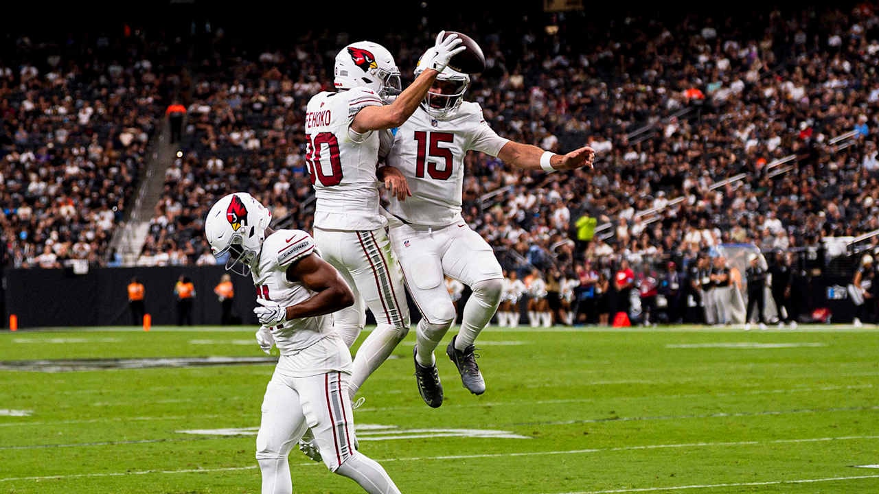 Gardner Minshew settles into the Cardinals’ quarterback rotation, leaning on familiarity during camp