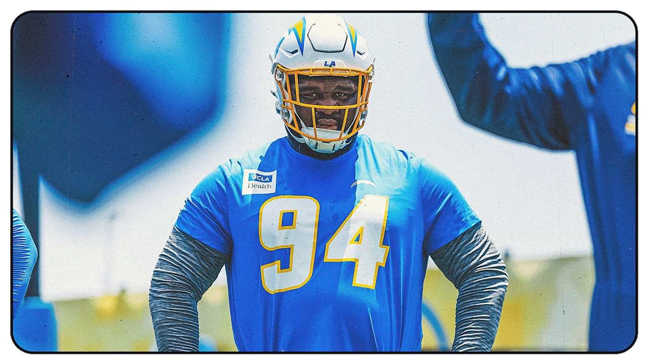 Dalvin Tomlinson brings NFL experience to Chargers defensive line room as he settles in