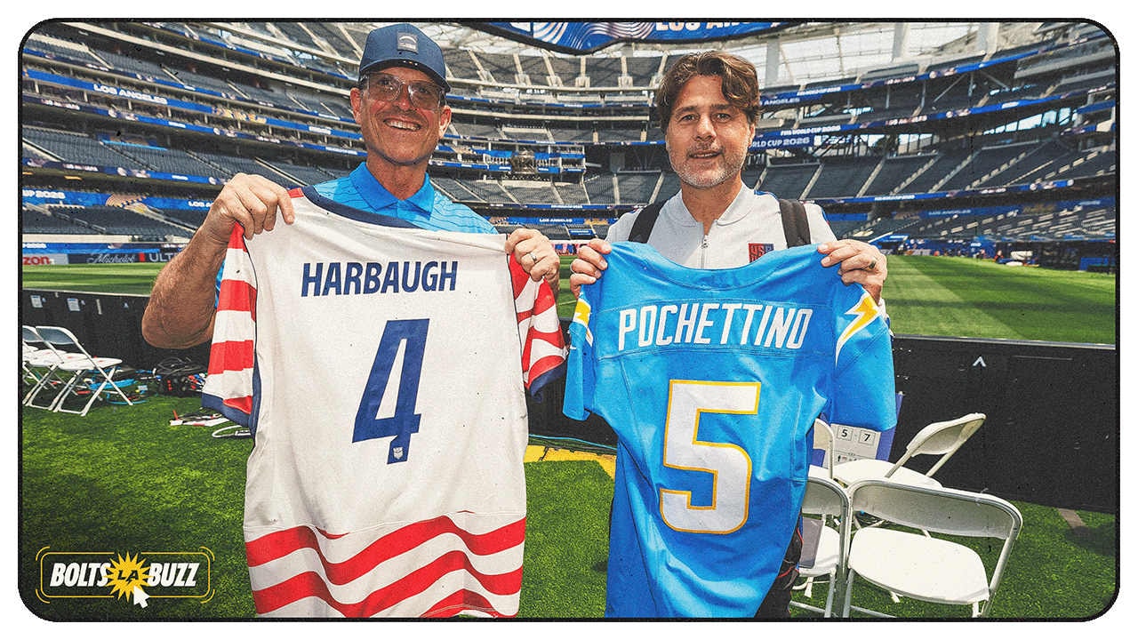 Jim Harbaugh and Mauricio Pochettino swap jerseys ahead of World Cup opener, Chargers mark Friday’s soccer spotlight