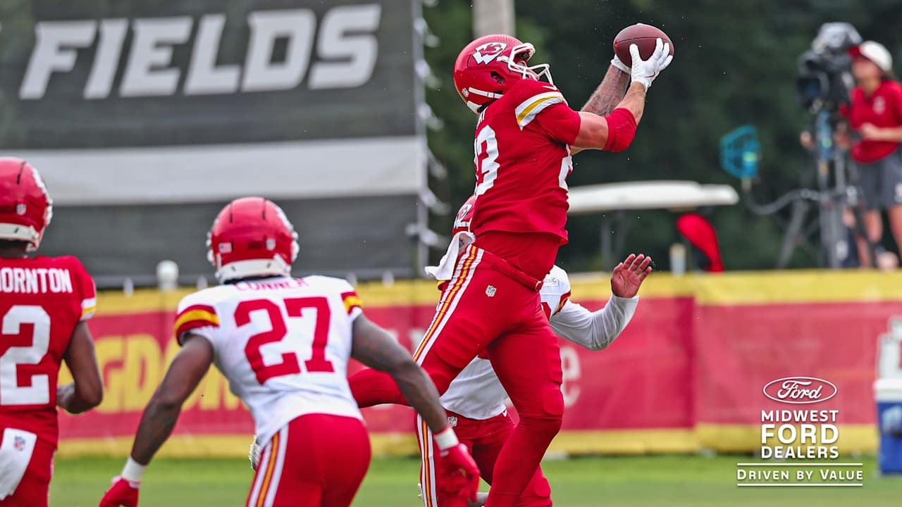 Chiefs Post Five Observations From Wednesday Morning Practice at Training Camp