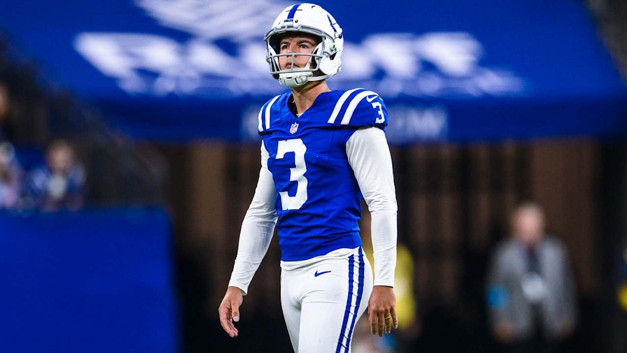 Spencer Shrader wins Colts’ kicking competition after long-range makes