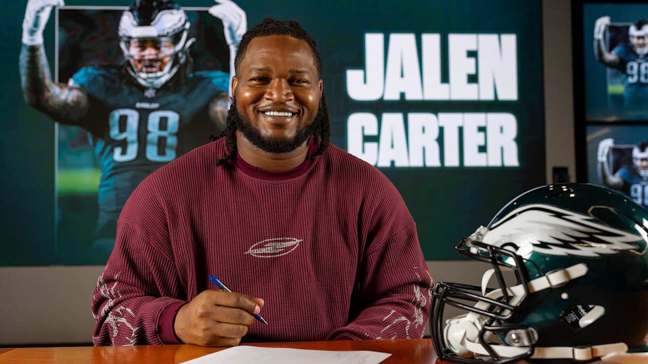 Eagles’ Jalen Carter extension framed as another “do it the right way” moment under Howie Roseman