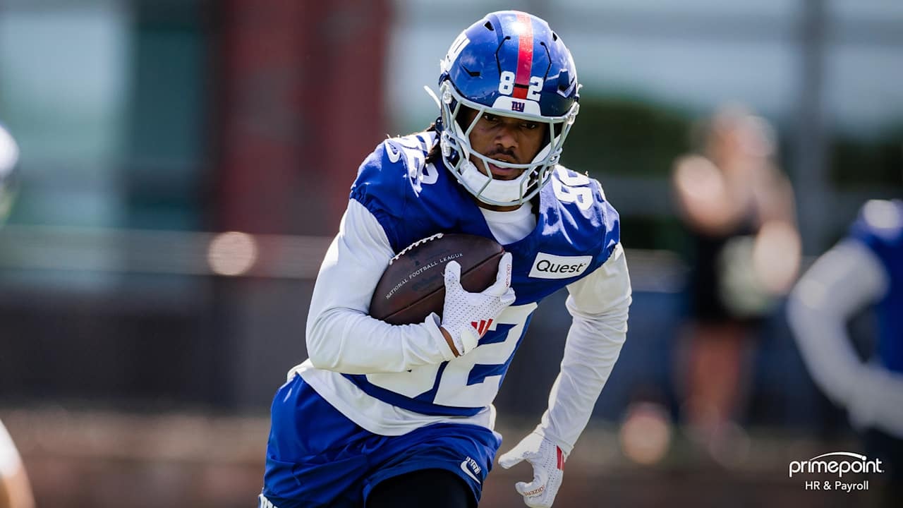Giants place Calvin Austin III on injured reserve after torn ACL
