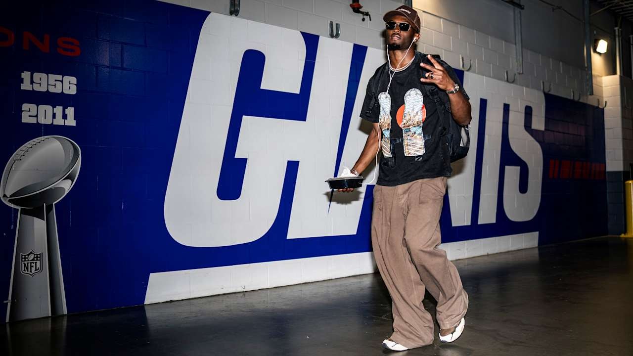 Giants arrive in New Jersey for Jets matchup, then head to Miami for Dolphins preseason trip