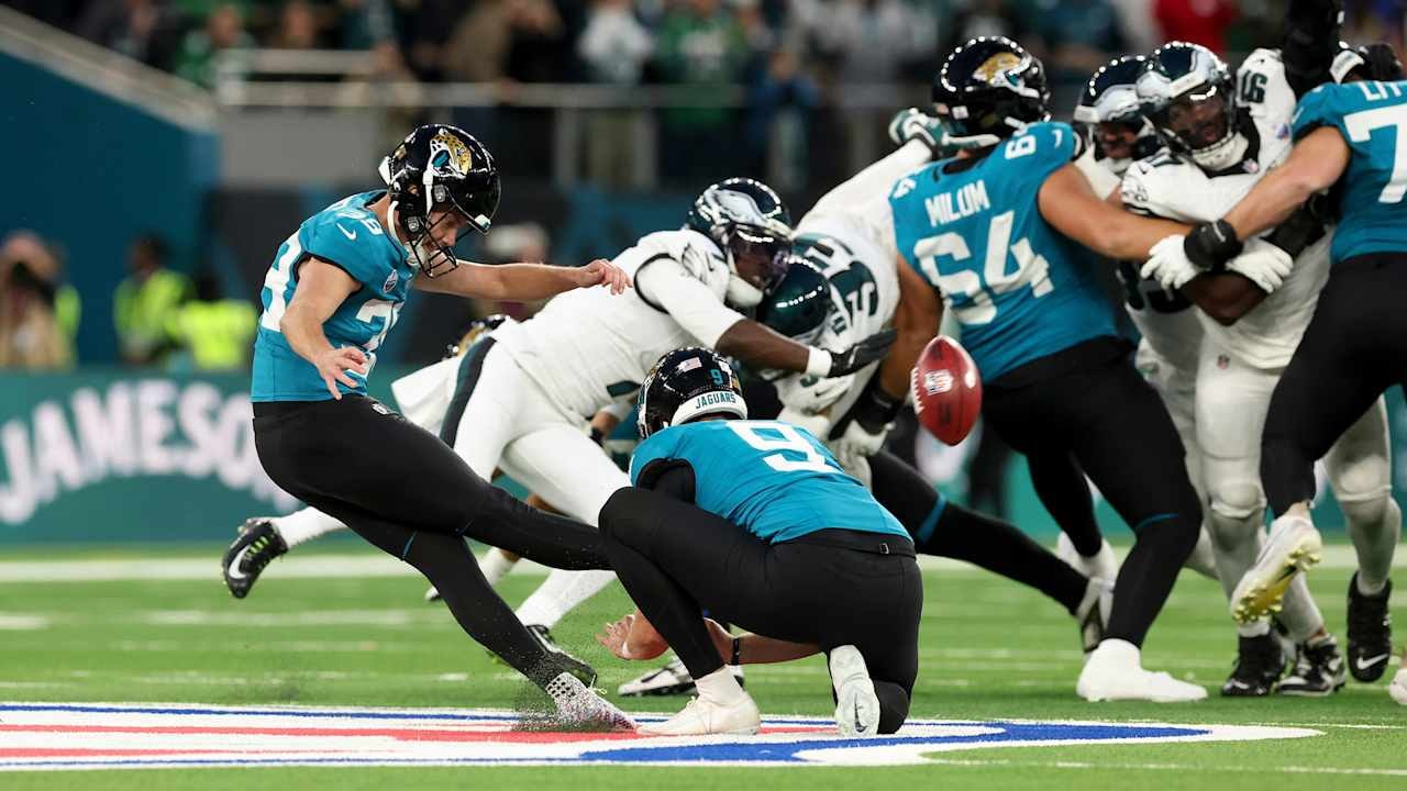 Jaguars Find Momentum in London, 19-17 Over Eagles, as Team Highlights Five Turning-Point Plays
