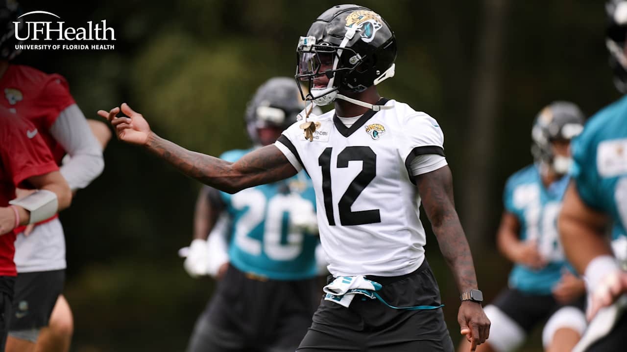 Jaguars head to London seeking a signature win over Eagles at Tottenham Hotspur Stadium