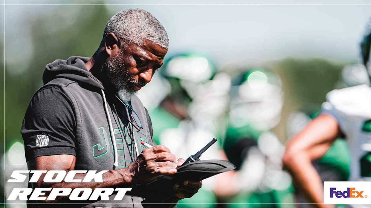 Aaron Glenn’s playcalling is keeping opponents guessing, and the numbers behind it are showing up fast for the Jets