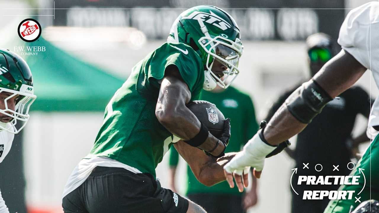 Jets training camp report: Geno Smith connects with Garrett Wilson early and often as special teams kicking battle heats up