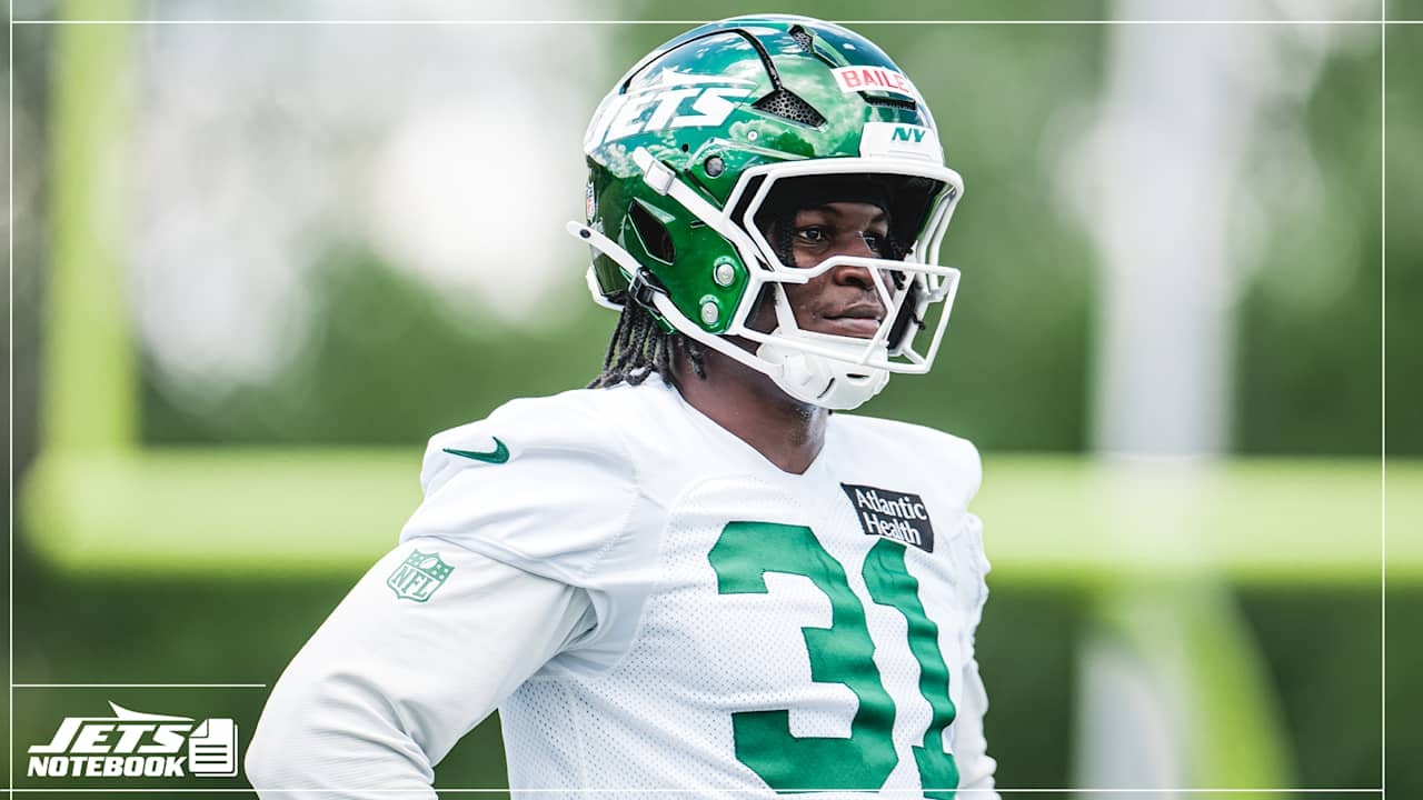 Jets set late-July pad debut as rookie edge David Bailey closes in on first NFL spring work